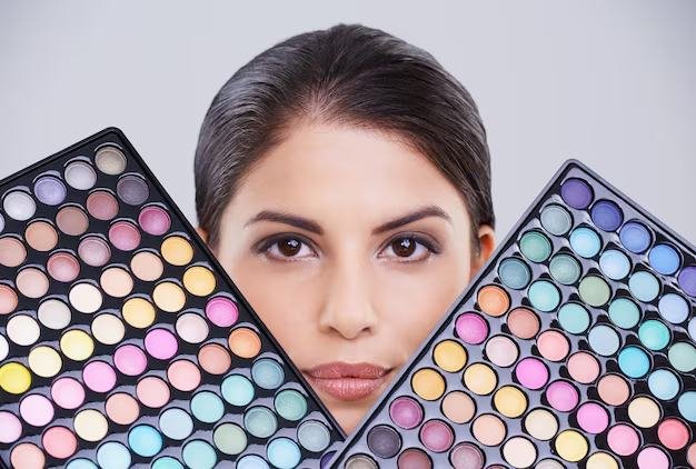 Trendy / Experimental Looks